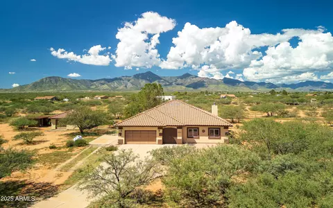 Other - 7072 S Ridling Dr, Hereford, AZ 85615 photo 1 of 16