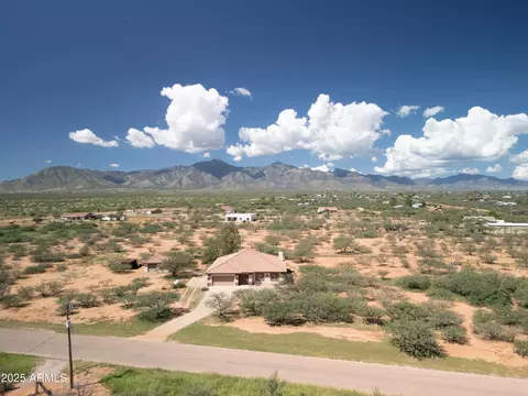 View/Area - 7072 S Ridling Dr, Hereford, AZ 85615 photo 3 of 14
