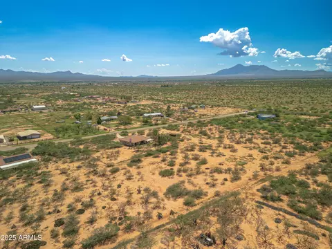 View/Area - 7072 S Ridling Dr, Hereford, AZ 85615 photo 9 of 14