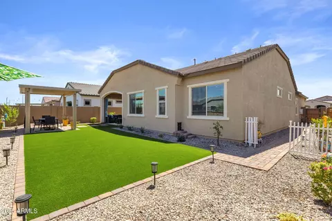 Exterior - 4336 E Austin Dr E, Gilbert, AZ 85296 photo 14 of 24