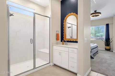 Bath - 4336 E Austin Dr E, Gilbert, AZ 85296 photo 2 of 5