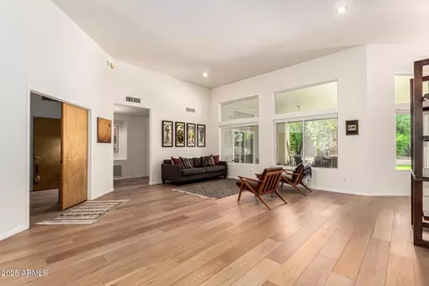 Living - 11626 S Tonalea Dr, Phoenix, AZ 85044 photo 1 of 3