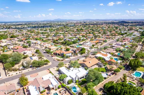 View/Area - 11626 S Tonalea Dr, Phoenix, AZ 85044 photo 15 of 15