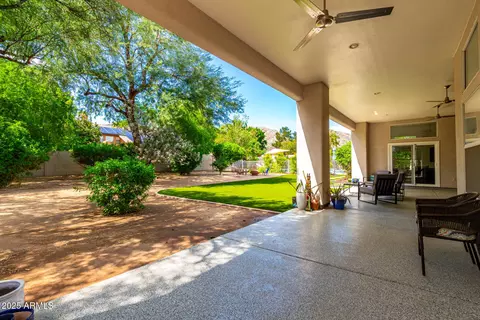 Exterior - 11626 S Tonalea Dr, Phoenix, AZ 85044 photo 15 of 21