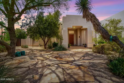 Exterior - 11626 S Tonalea Dr, Phoenix, AZ 85044 photo 1 of 21