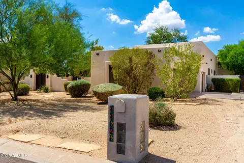 Exterior - 11626 S Tonalea Dr, Phoenix, AZ 85044 photo 9 of 21