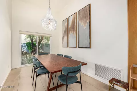 Dining - 11626 S Tonalea Dr, Phoenix, AZ 85044 photo 3 of 3
