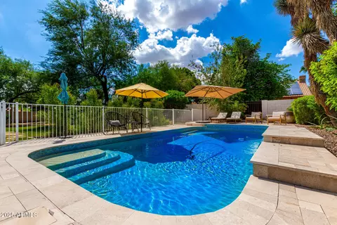 Exterior - 11626 S Tonalea Dr, Phoenix, AZ 85044 photo 3 of 21