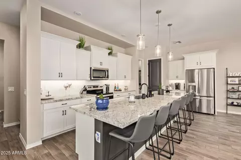 Kitchen - 1498 E Dublin St, Gilbert, AZ 85295 photo 2 of 3
