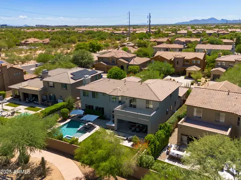 View/Area - 3732 E Maffeo Rd, Phoenix, AZ 85050 photo 4 of 13