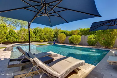 Exterior - 3732 E Maffeo Rd, Phoenix, AZ 85050 photo 4 of 16