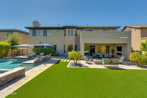 Exterior - 3732 E Maffeo Rd, Phoenix, AZ 85050 photo 10 of 16