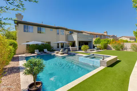 Exterior - 3732 E Maffeo Rd, Phoenix, AZ 85050 photo 6 of 16