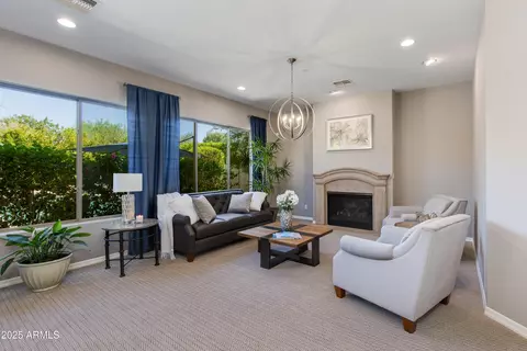 Living - 3732 E Maffeo Rd, Phoenix, AZ 85050 photo 1 of 3