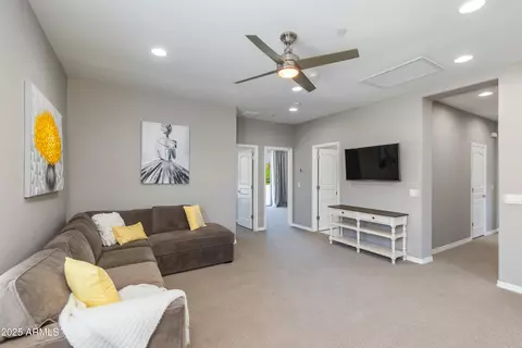 Entry Way - 3732 E Maffeo Rd, Phoenix, AZ 85050 photo 2 of 2