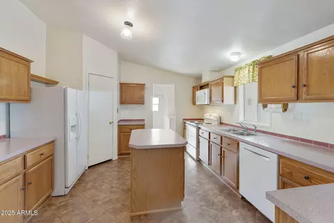 3700 S Tomahawk Rd #80, Apache Junction, AZ 85119 photo 37