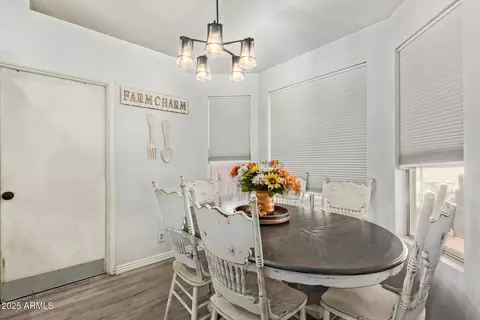 6250 E Grandview Cir, Mesa, AZ 85205 photo 9
