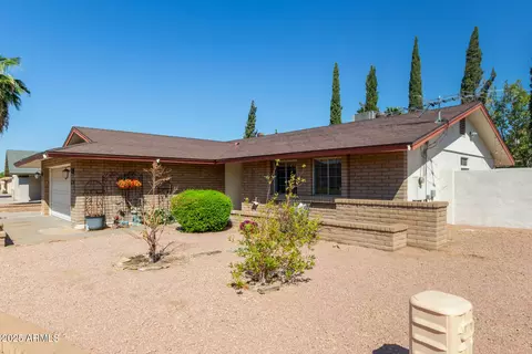 6250 E Grandview Cir, Mesa, AZ 85205 photo 2