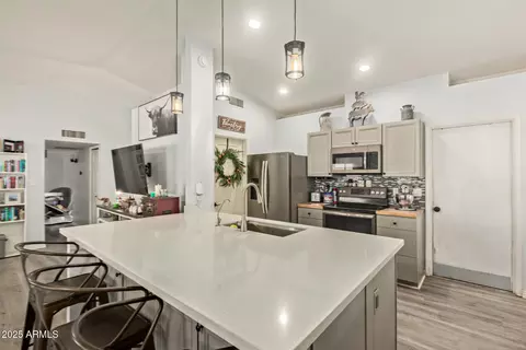 6250 E Grandview Cir, Mesa, AZ 85205 photo 10