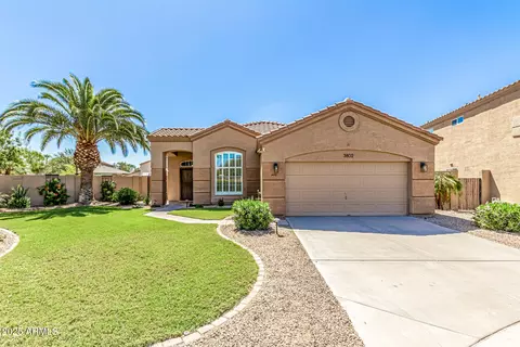 3802 S Cosmos Ct, Chandler, AZ 85248