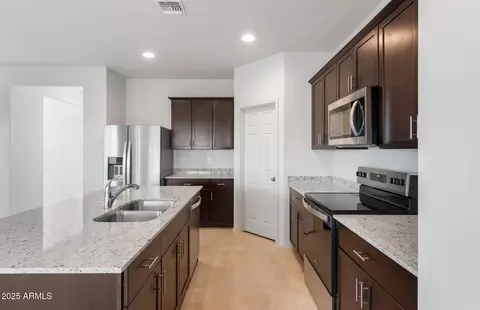 4971 S 254th Dr, Buckeye, AZ 85326 photo 6