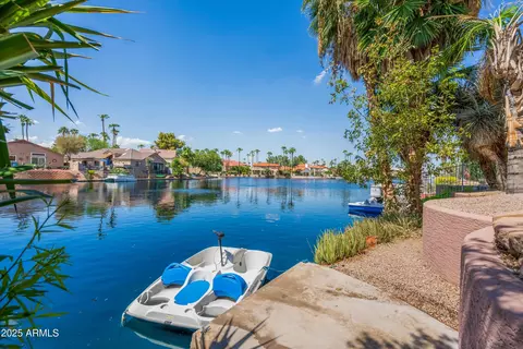 354 S Bay Shore Blvd, Gilbert, AZ 85233