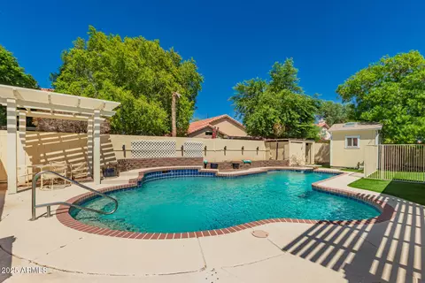 Exterior - 1426 E Redfield Rd, Gilbert, AZ 85234 photo 5 of 8