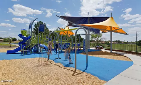 View/Area - 1426 E Redfield Rd, Gilbert, AZ 85234 photo 4 of 4