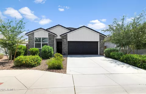 1055 W Tuli Way, San Tan Valley, AZ 85143