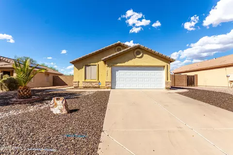 1162 W 2nd Ave, Apache Junction, AZ 85120