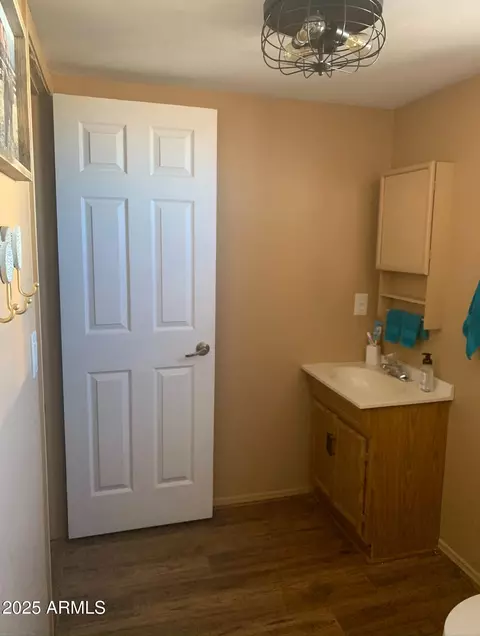 720 W Hidden Valley Dr #-, Phoenix, AZ 85086 photo 8