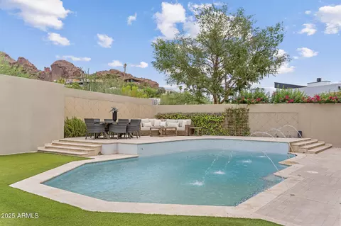 Exterior - 5817 N 45th St, Phoenix, AZ 85018 photo 3 of 10
