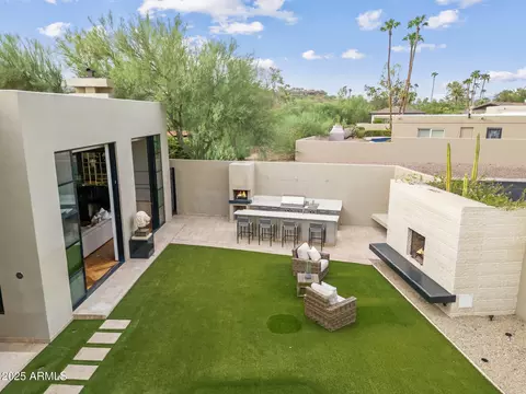Exterior - 5817 N 45th St, Phoenix, AZ 85018 photo 4 of 10