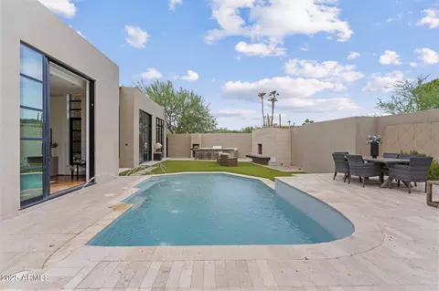 Exterior - 5817 N 45th St, Phoenix, AZ 85018 photo 5 of 10