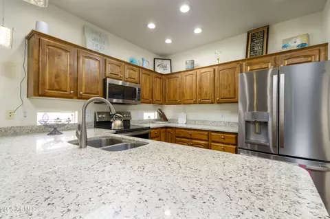 Kitchen - 10960 E Monte Ave #101, Mesa, AZ 85209 photo 2 of 3