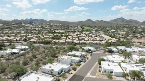 View/Area - 1216 E Winged Foot Rd, Phoenix, AZ 85022 photo 5 of 6