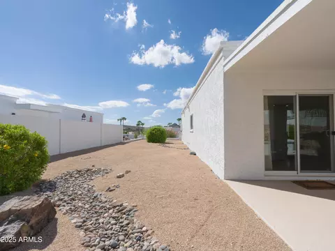Exterior - 1216 E Winged Foot Rd, Phoenix, AZ 85022 photo 9 of 12