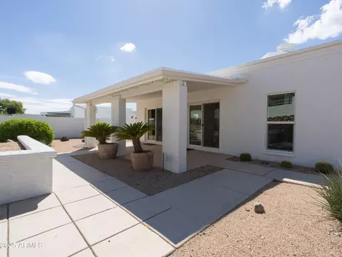 Exterior - 1216 E Winged Foot Rd, Phoenix, AZ 85022 photo 10 of 12