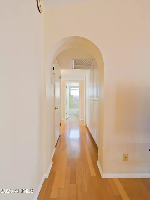 Entry Way - 1216 E Winged Foot Rd, Phoenix, AZ 85022 photo 3 of 6