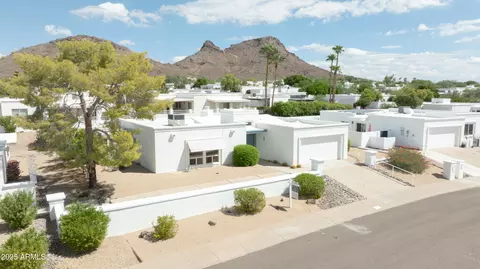 View/Area - 1216 E Winged Foot Rd, Phoenix, AZ 85022 photo 1 of 6