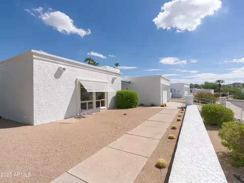 Exterior - 1216 E Winged Foot Rd, Phoenix, AZ 85022 photo 4 of 12