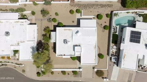 View/Area - 1216 E Winged Foot Rd, Phoenix, AZ 85022 photo 3 of 6