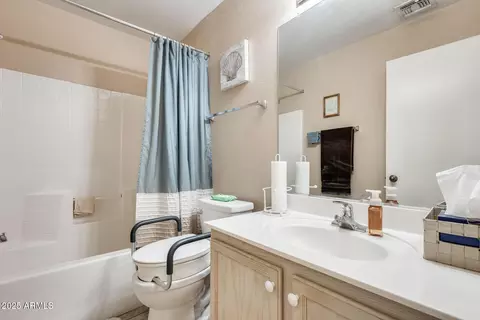 3024 S 64th Ave, Phoenix, AZ 85043 photo 32