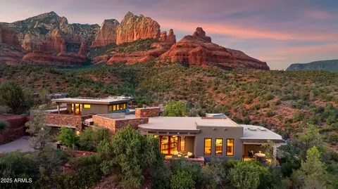 1065 E Park Ridge Dr, Sedona, AZ 86336