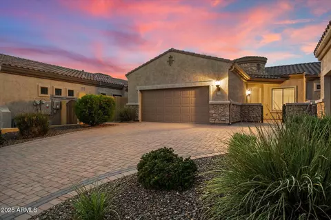 1732 N Makalu Cir, Mesa, AZ 85207