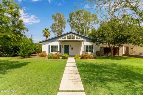 1002 E Medlock Dr, Phoenix, AZ 85014