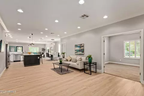 Living - 1002 E Medlock Dr, Phoenix, AZ 85014 photo 2 of 2