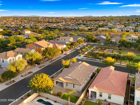 View/Area - 10362 E Sable Ave, Mesa, AZ 85212 photo 3 of 6