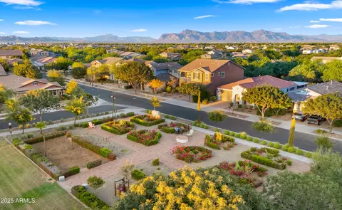 View/Area - 10362 E Sable Ave, Mesa, AZ 85212 photo 4 of 6
