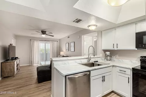 1720 E Thunderbird Rd #2001, Phoenix, AZ 85022 photo 9
